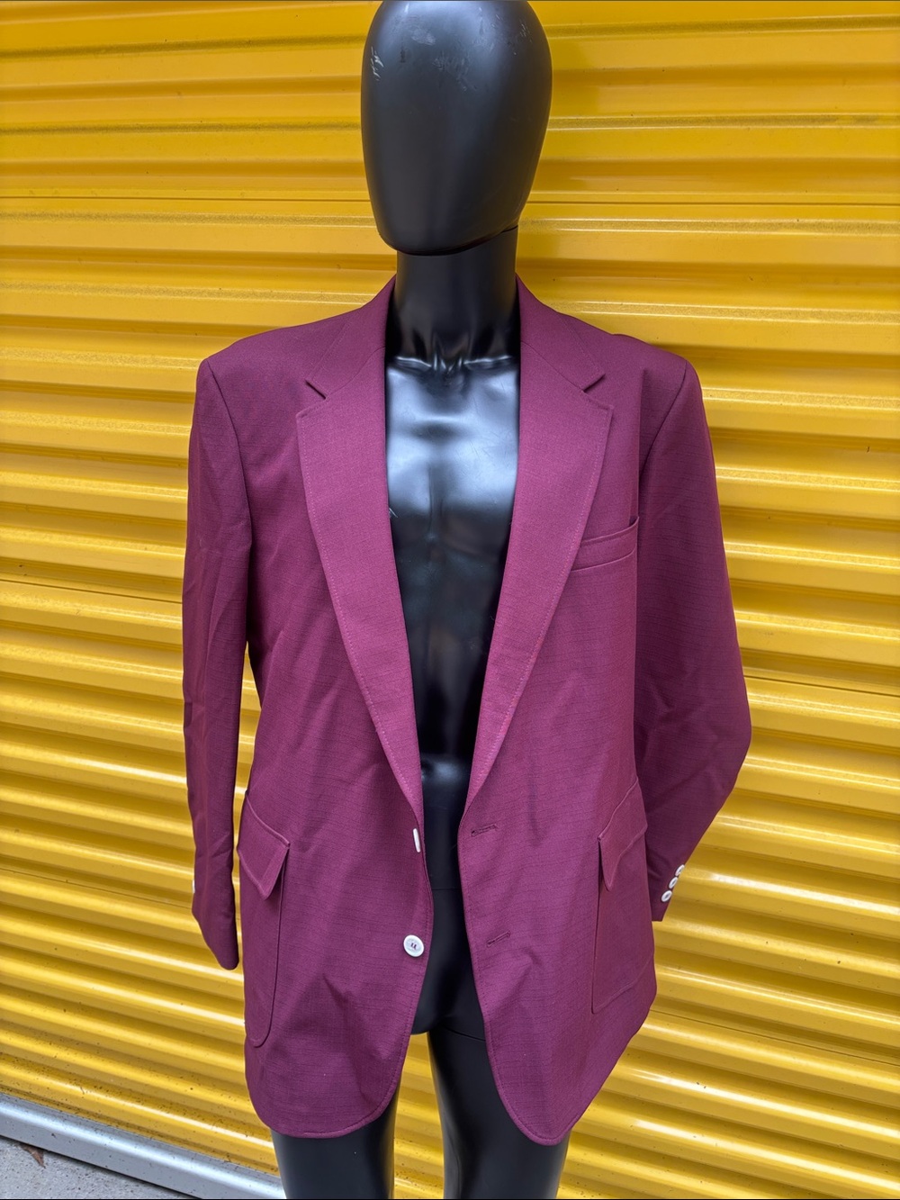 Men's Wine Red Blazer - Classic Single-Breasted Jacket Vintage John Blair